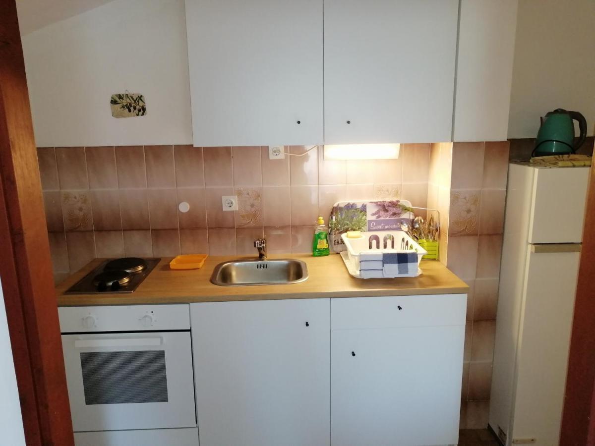 Apartments Stjepic Sukosan Ngoại thất bức ảnh