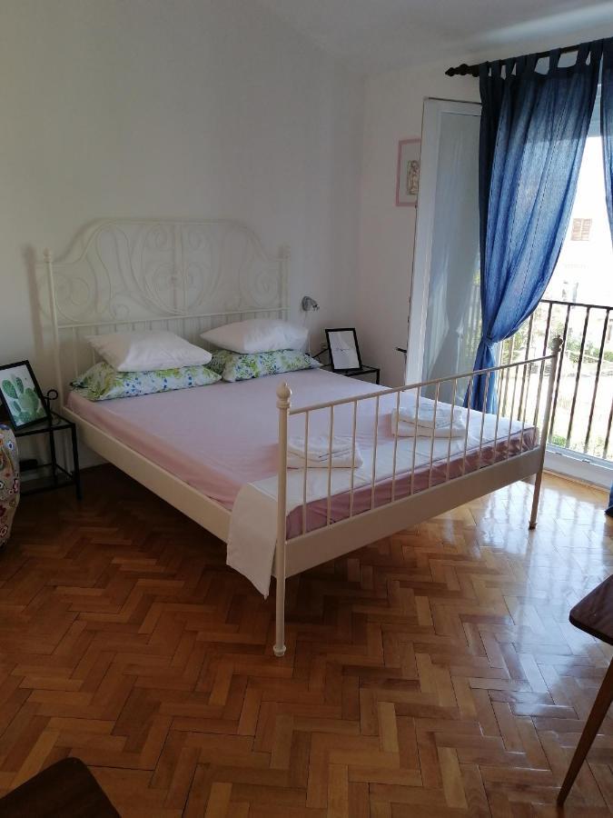 Apartments Stjepic Sukosan Ngoại thất bức ảnh